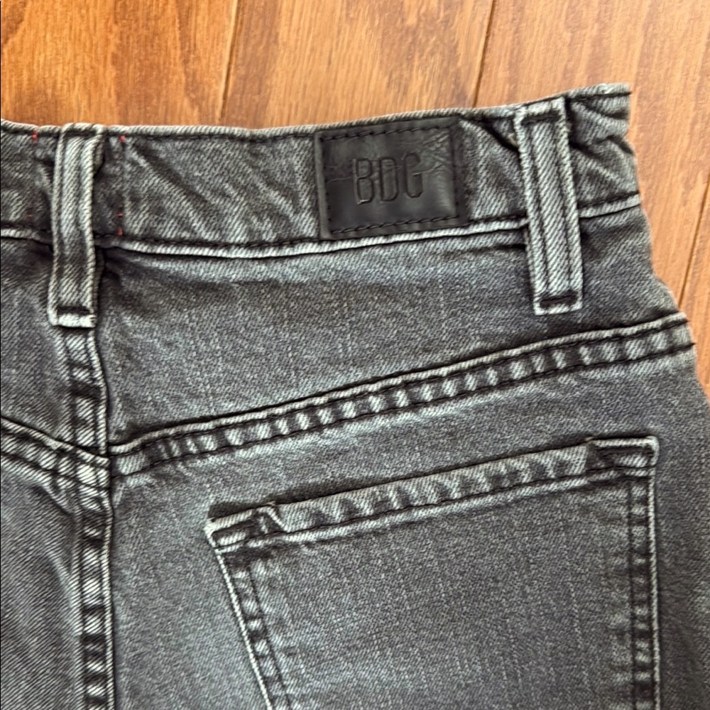 BDG High Waist Denim Jean Shorts‎ - Picture 4 of 9